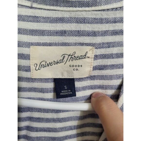 Universal Thread Women's Small Linen Blend Button Up Top Stripes Beach Coastal - Picture 3 of 8